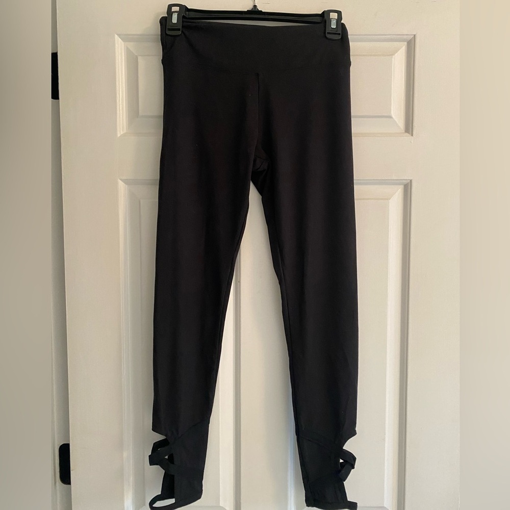 Balance Collection X Design Black Leggings Size S